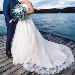 David's Bridal V3836 Vintage Rose Wedding …